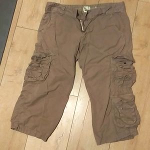 Lucky Brand Comfotable Capris - Size 8